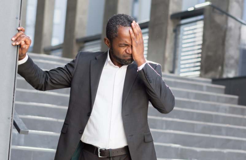 La sensation de tanguer en marchant : causes et solutions La sensation de tanguer en marchant : causes et solutions